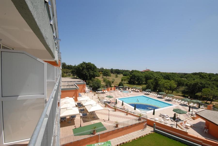 Arena Hotel Holiday Medulin Dış mekan fotoğraf