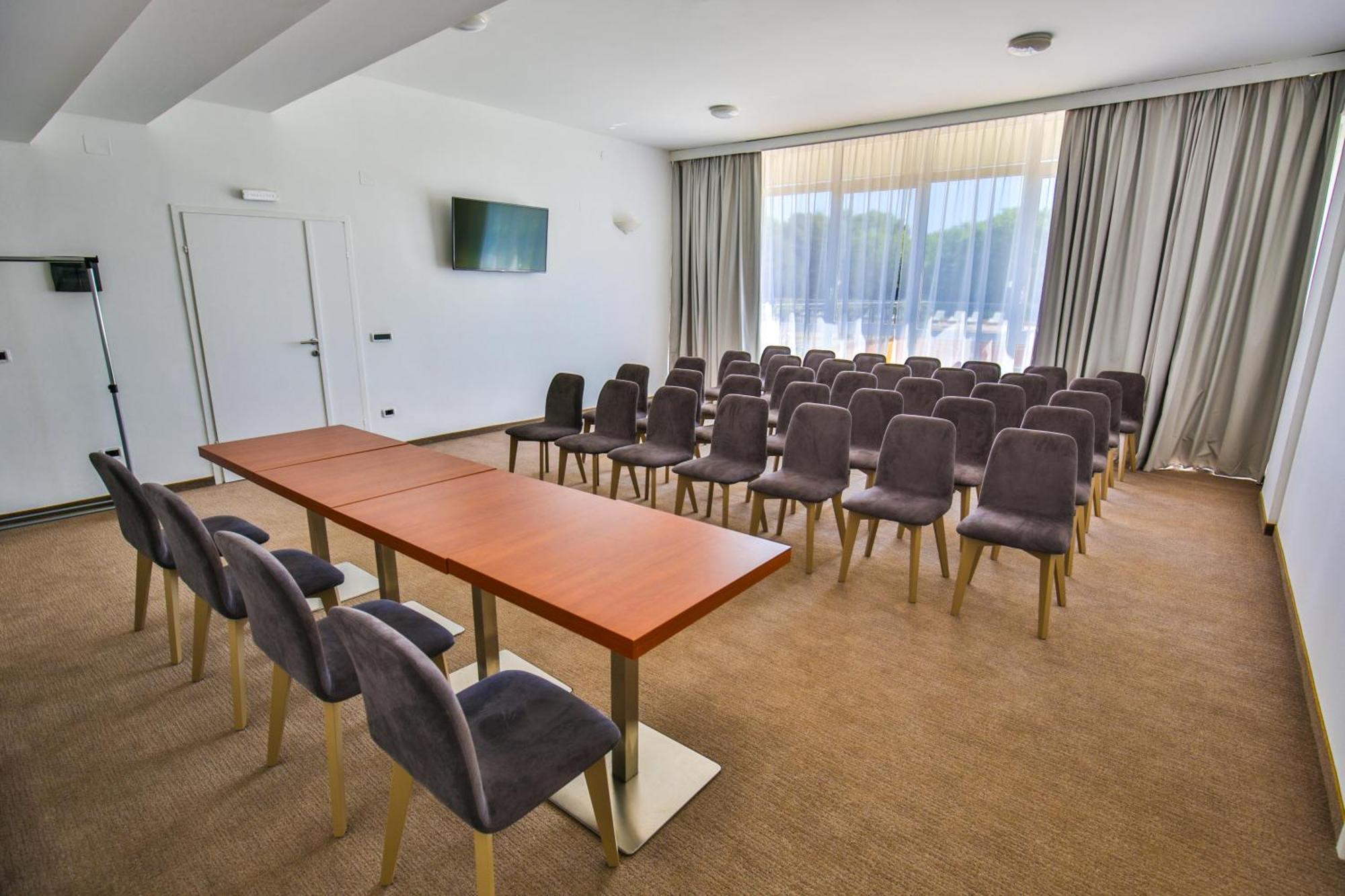 Arena Hotel Holiday Medulin Dış mekan fotoğraf