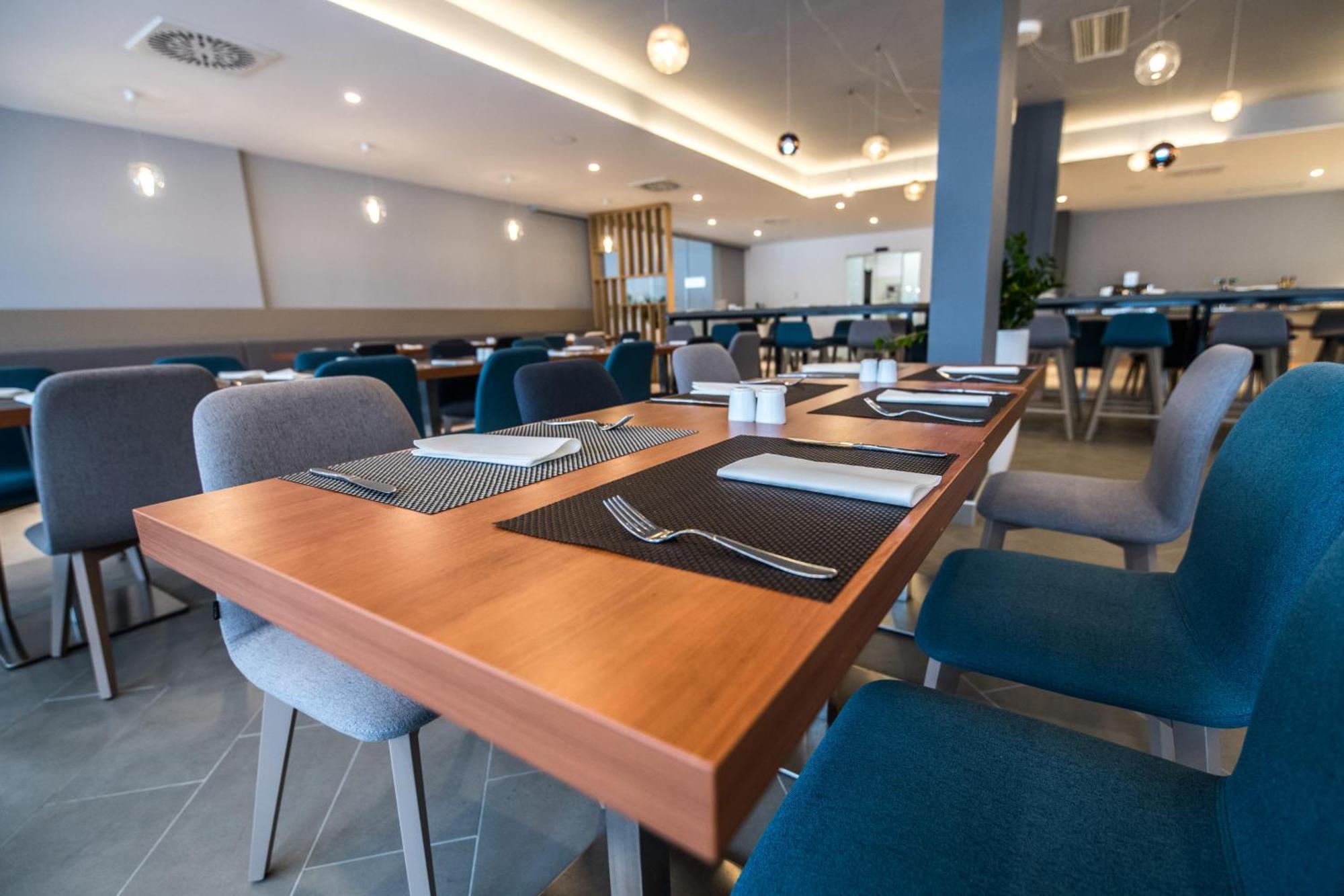 Arena Hotel Holiday Medulin Dış mekan fotoğraf