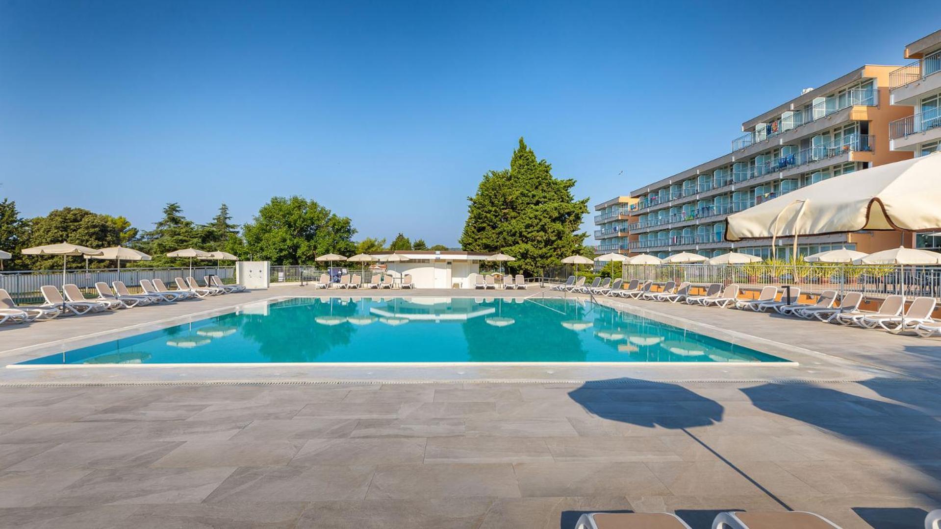 Arena Hotel Holiday Medulin Dış mekan fotoğraf